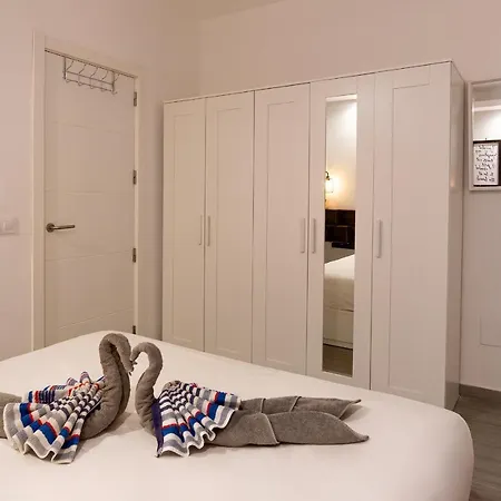 Апартаменты Modern Oasis With Sun & Style 3 Pools Ac Wifi Маспаломас